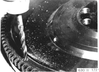 63011170 - Zum Vergrößern klicken