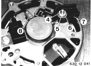 63012041 - Zum Vergrößern klicken