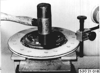 53021018 - Zum Vergrößern klicken