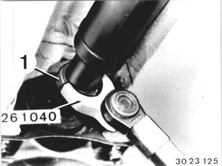 3023125 - click to zoom