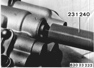 63023232 - click to zoom