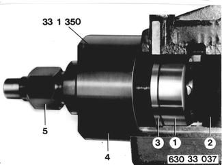 63033037 - Zum Vergrößern klicken