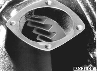 63033061 - Zum Vergrößern klicken