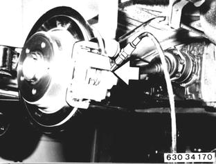 63034170 - Zum Vergrößern klicken