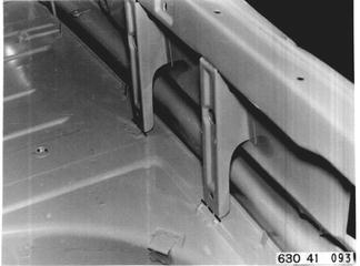 63041093 - Zum Vergrößern klicken