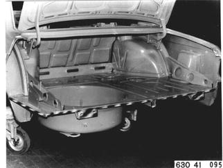 63041095 - Zum Vergrößern klicken