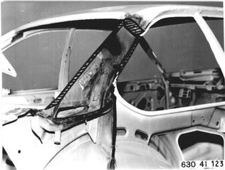 63041123 - Zum Vergrößern klicken