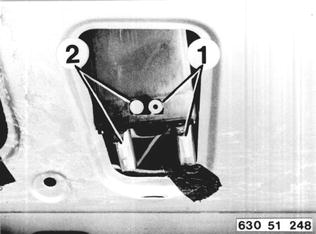 63051248 - Zum Vergrößern klicken