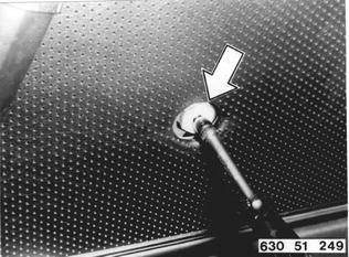 63051249 - Zum Vergrößern klicken