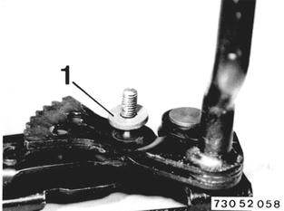 73052058 - Zum Vergrößern klicken